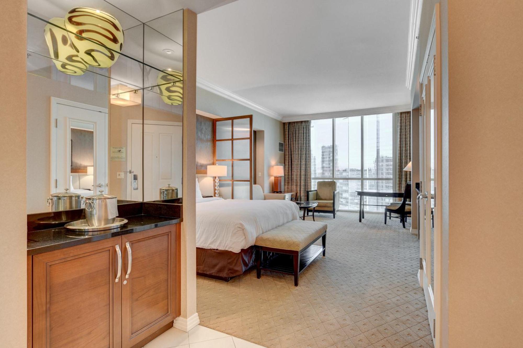 The Fantasy Suite Mgm Signature Pool View Las Vegas Exterior photo